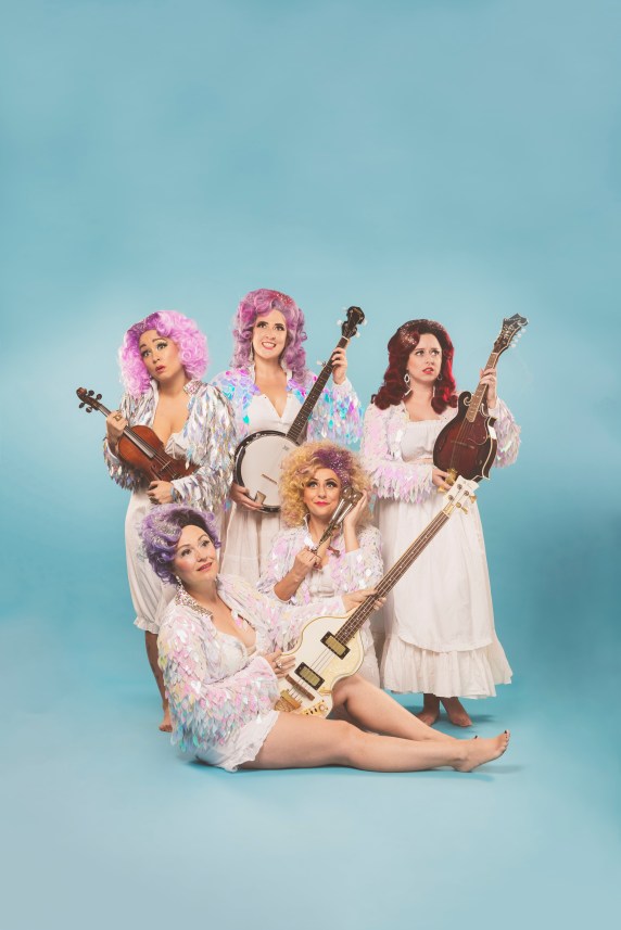 Fringe Wives Glittergrass Hero Image.jpg